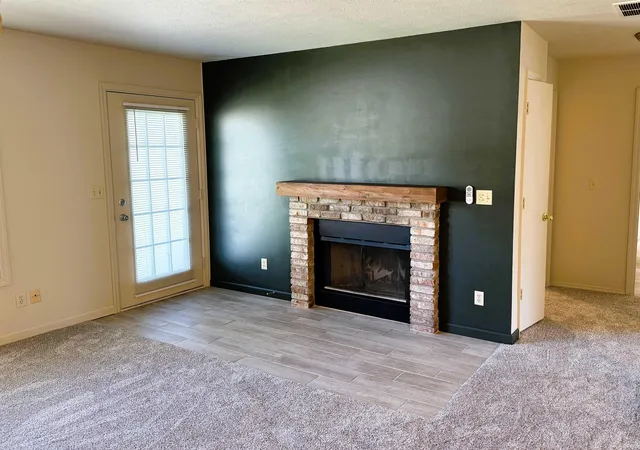 Photo 4 of Manufactured home for sale at 905 W Cardinal Ct, Bloomington, IN 47403 | MLS# 202635524 | Listing updated on 2026-09-08