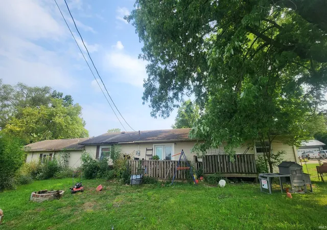 Photo 1 of Manufactured home for sale at 101 Norfolk Dr, Alexandria, IN 46001 | MLS# 202635532 | Listing updated on 2026-08-31