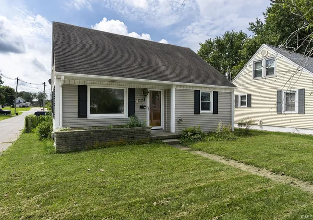 Photo 1 of Sale Pending at 1759 E Clinton St, Frankfort, IN 46041 | MLS# 202635538 | Listing updated on 2026-08-31