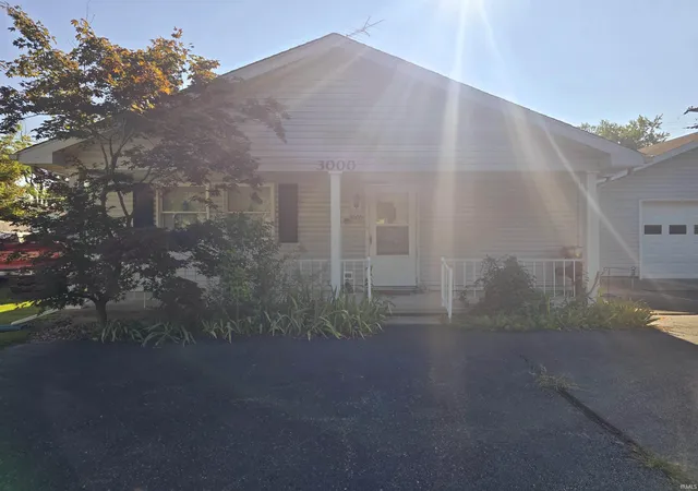 Photo 1 of Sale Pending at 3000 N Pauline Ave, Muncie, IN 47303 | MLS# 202635540 | Listing updated on 2026-08-31