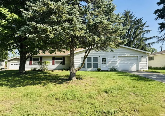 Photo 2 of Manufactured home for sale at 924 Princess Dr, West Lafayette, IN 47906 | MLS# 202635549 | Listing updated on 2026-09-04