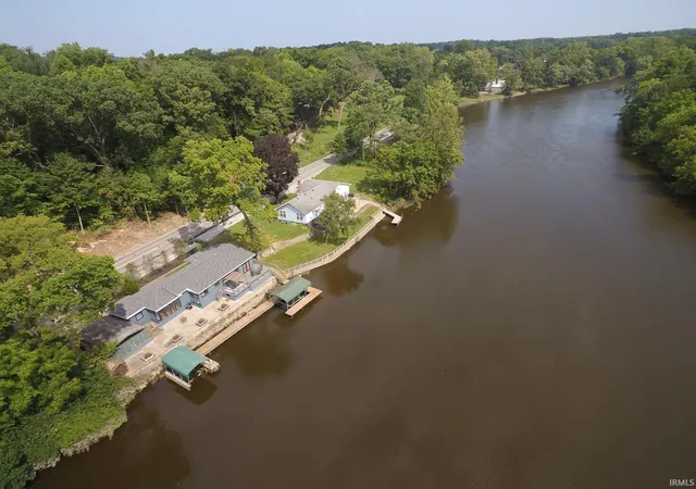 Photo 2 of Manufactured home for sale at 1721 N Francis St, Monticello, IN 47960 | MLS# 202635550 | Listing updated on 2026-08-29