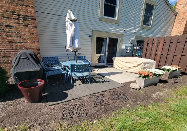 Photo 4 of Sale Pending at 5136 Pinebrook Dr, Fort Wayne, IN 46804 | MLS# 202635558 | Listing updated on 2026-10-05