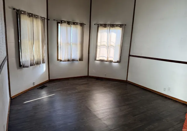 Photo 3 of Sale Pending at 111 E South G St, Gas City, IN 46933 | MLS# 202635559 | Listing updated on 2026-10-02