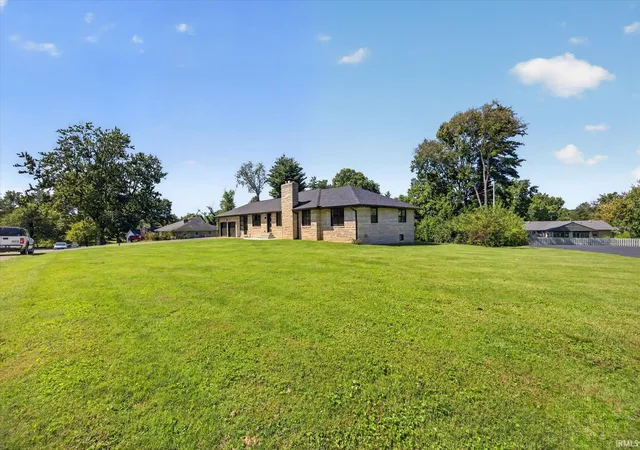 Photo 2 of Manufactured home for sale at 2411 N Barbara Dr, Bloomington, IN 47408 | MLS# 202635567 | Listing updated on 2026-09-14