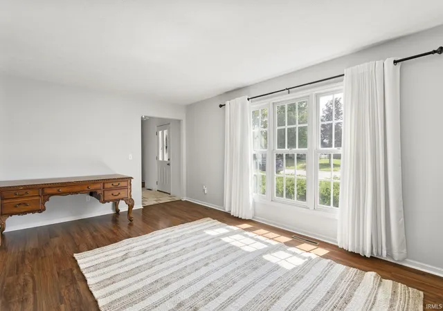 Photo 3 of Sale Pending at 18235 Balston Cir, South Bend, IN 46637 | MLS# 202635570 | Listing updated on 2026-09-04