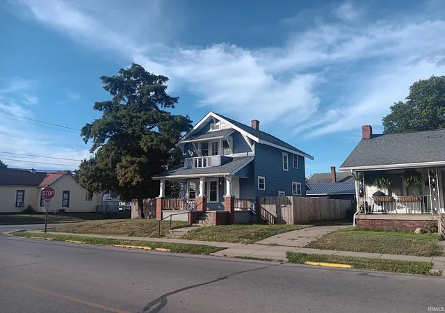 Photo 3 of Manufactured home for sale at 1502 Main St, Vincennes, IN 47591 | MLS# 202635581 | Listing updated on 2026-08-31