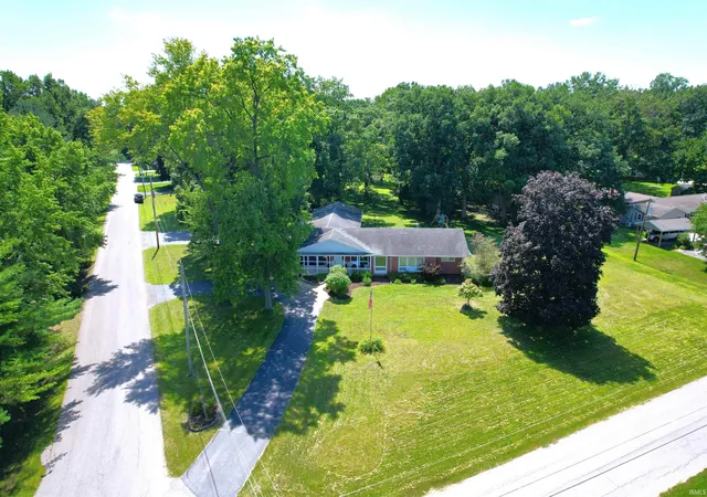 Photo 2 of Sale Pending at 6278 E Woodhaven Ct, Monticello, IN 47960 | MLS# 202635593 | Listing updated on 2026-09-08