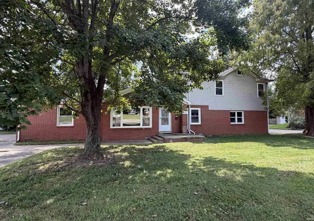 Photo 2 of Manufactured home for sale at 4601 Covert Ave, Evansville, IN 47714 | MLS# 202635600 | Listing updated on 2026-08-31