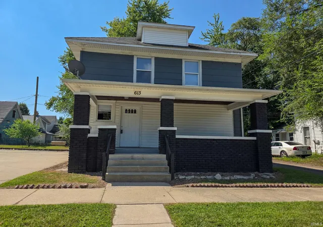 Photo 1 of Manufactured home for sale at 613 9th St, Elkhart, IN 46516 | MLS# 202635601 | Listing updated on 2026-09-04