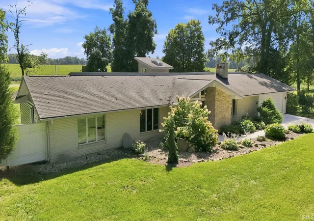 Photo 3 of Manufactured home for sale at 2890 E Hickory Ln, Columbia City, IN 46725 | MLS# 202635603 | Listing updated on 2026-09-13