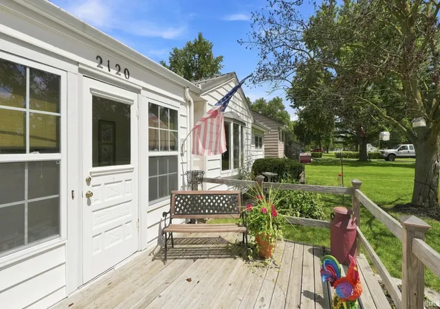 Photo 23 of Manufactured home for sale at 2120 Broadmoor Ave, Fort Wayne, IN 46818 | MLS# 202635612 | Listing updated on 2026-10-05