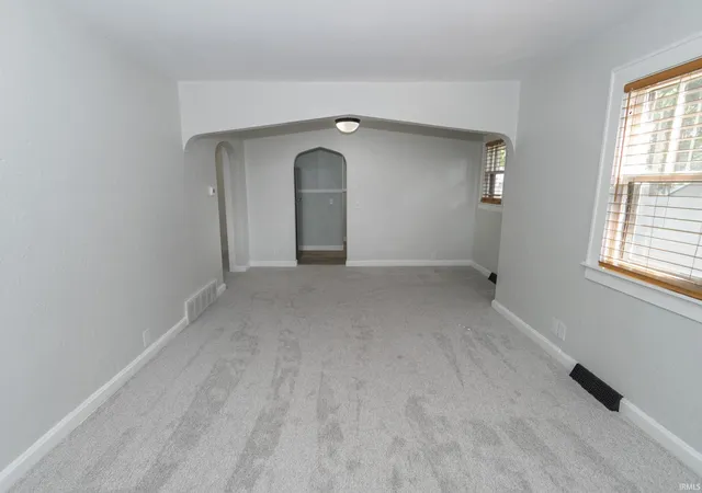 Photo 4 of Sale Pending at 214 Virginia St, Mishawaka, IN 46544 | MLS# 202635614 | Listing updated on 2026-09-17