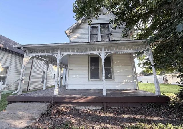 Manufactured home for sale at 908 W Fourth St, Mount Vernon, IN 47620-1624 | MLS# 202635619