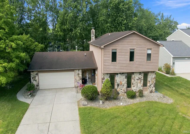 Photo 1 of Manufactured home for sale at 8417 Greenwich Ct, Fort Wayne, IN 46835 | MLS# 202635620 | Listing updated on 2026-09-14