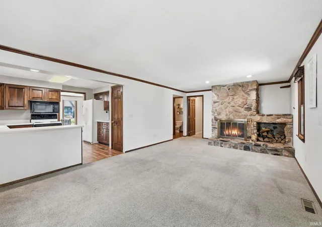 Photo 2 of Manufactured home for sale at 8417 Greenwich Ct, Fort Wayne, IN 46835 | MLS# 202635620 | Listing updated on 2026-09-14