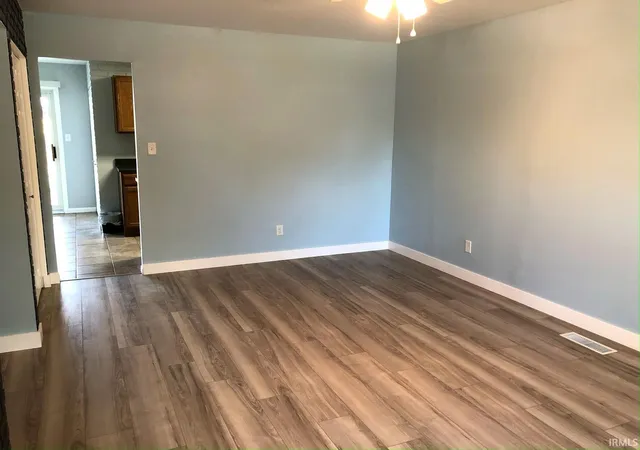 Photo 4 of Manufactured home for sale at 211 Sara Dr, New Haven, IN 46774 | MLS# 202635621 | Listing updated on 2026-08-29