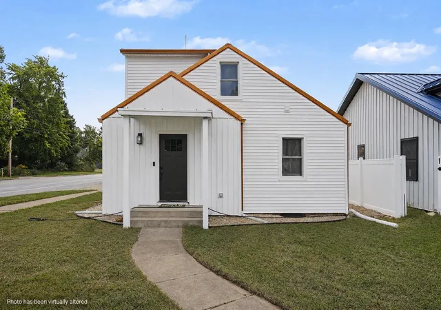 Photo 1 of Sale Pending at 1454 Sorin St, South Bend, IN 46617 | MLS# 202635630 | Listing updated on 2026-09-21