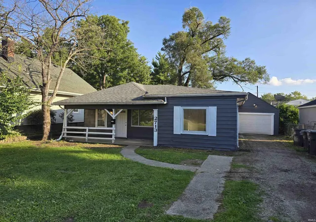 Manufactured home for sale at 2713 Waynewood Dr, Fort Wayne, IN 46809 | MLS# 202635638