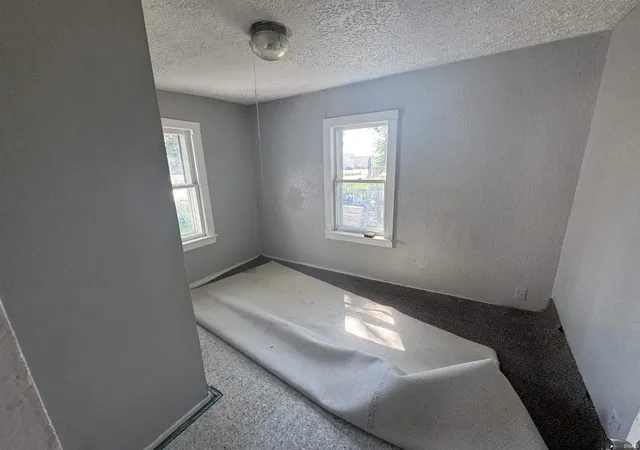Photo 3 of Manufactured home for sale at 1207 S 17th St, Kokomo, IN 46902 | MLS# 202635644 | Listing updated on 2026-09-15