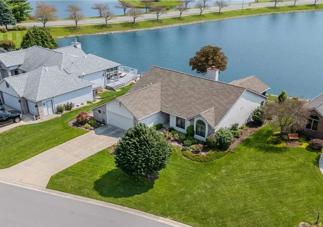 Photo 3 of Manufactured home for sale at 10403 Unita Dr, Fort Wayne, IN 46804 | MLS# 202635650 | Listing updated on 2026-10-05