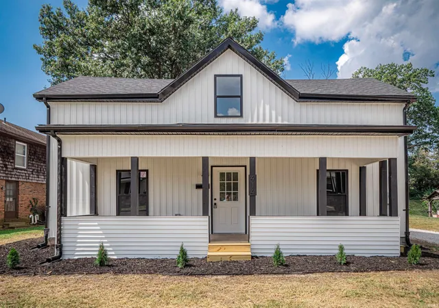 Photo 1 of Manufactured home for sale at 414 N 3rd St, Boonville, IN 47601 | MLS# 202635653 | Listing updated on 2026-09-10