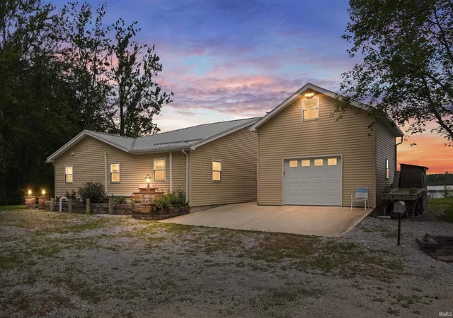 Photo 3 of Manufactured home for sale at 274 W Waldron Lake Dr, Wawaka, IN 46794 | MLS# 202635658 | Listing updated on 2026-09-03