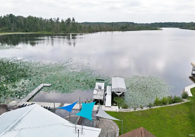 Photo 4 of Manufactured home for sale at 274 W Waldron Lake Dr, Wawaka, IN 46794 | MLS# 202635658 | Listing updated on 2026-09-03