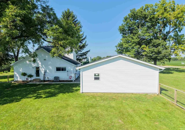 Photo 3 of Manufactured home for sale at 4295 S 600 W Rd, Huntington, IN 46750 | MLS# 202635667 | Listing updated on 2026-10-06