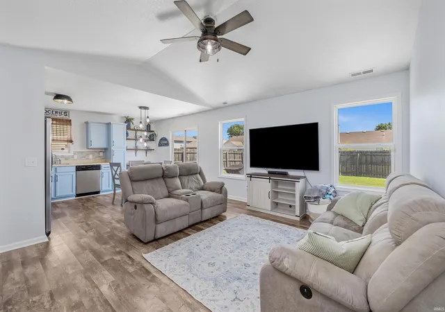 Photo 3 of Sale Pending at 3717 Fieldstone Chase, New Haven, IN 46774 | MLS# 202635683 | Listing updated on 2026-09-22