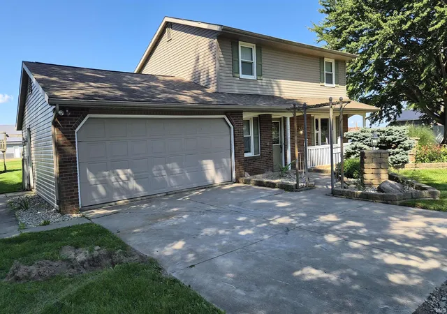 Photo 1 of Manufactured home for sale at 17105 Darling Rd, Woodburn, IN 46797 | MLS# 202635684 | Listing updated on 2026-09-28