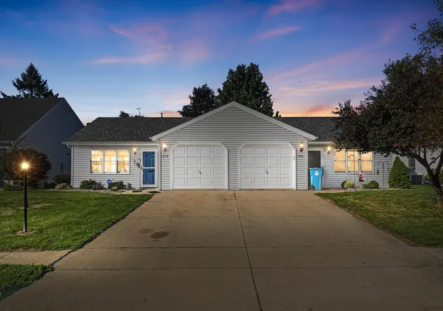 Condo for sale at 810 Apple Hill Way, Angola, IN 46703 | MLS# 202635685