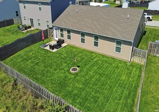 Photo 4 of Sale Pending at 5711 Sorrel Dr, Lafayette, IN 47905 | MLS# 202635687 | Listing updated on 2026-09-08