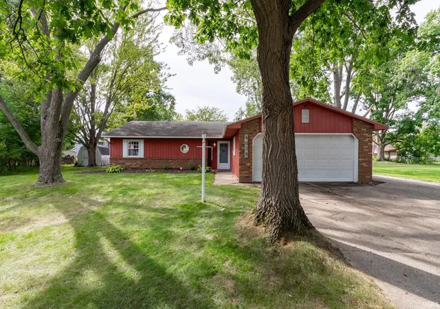 Photo 35 of Manufactured home for sale at 4029 Willshire Ct, Fort Wayne, IN 46815 | MLS# 202635699 | Listing updated on 2026-09-14