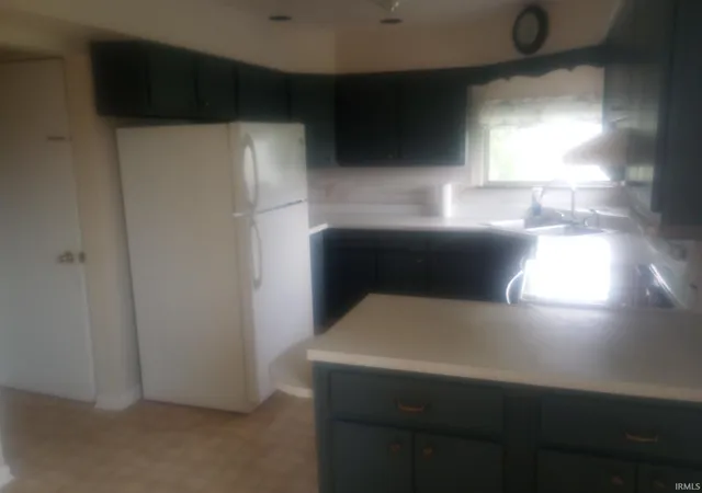 Photo 12 of Manufactured home for sale at 2401 Dellwood Dr, Fort Wayne, IN 46803 | MLS# 202635748 | Listing updated on 2026-09-24