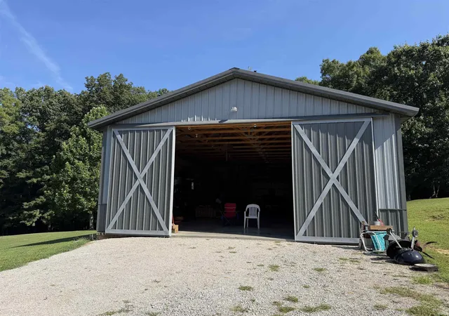Photo 3 of Manufactured home for sale at 7424 W County Rd 375 S, French Lick, IN 47432 | MLS# 202635749 | Listing updated on 2026-09-11