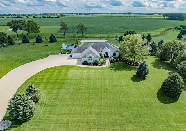 Photo 1 of Sale Pending at 1929 East 900 N, Huntington, IN 46750 | MLS# 202635751 | Listing updated on 2026-09-16