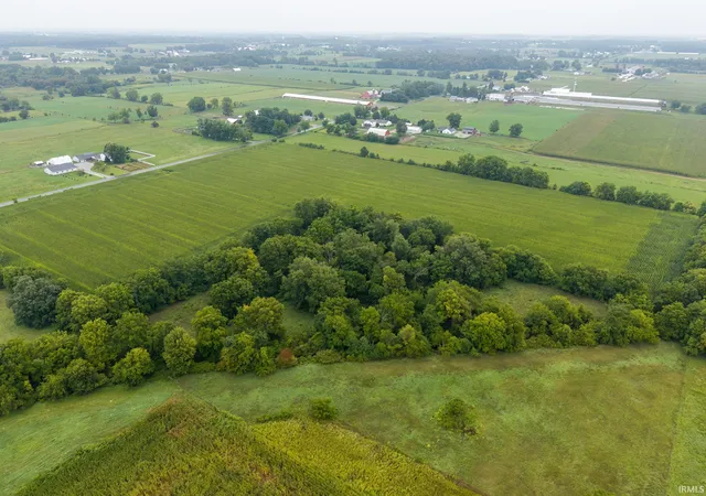 Photo 3 of Sale Pending at 1350 W 200 South Rd, Lagrange, IN 46761 | MLS# 202635772 | Listing updated on 2026-10-01