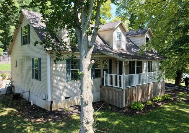 Photo 3 of Manufactured home for sale at 984 Ne Main St, Paoli, IN 47454 | MLS# 202635774 | Listing updated on 2026-09-22