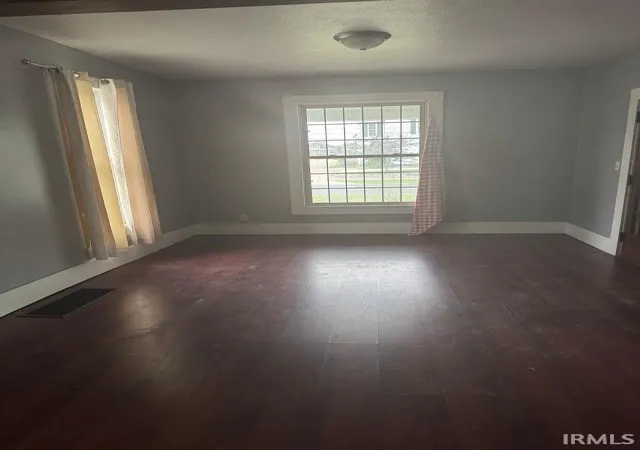 Photo 3 of Manufactured home for sale at 916 E Beardsley Ave, Elkhart, IN 46514 | MLS# 202635795 | Listing updated on 2026-08-31