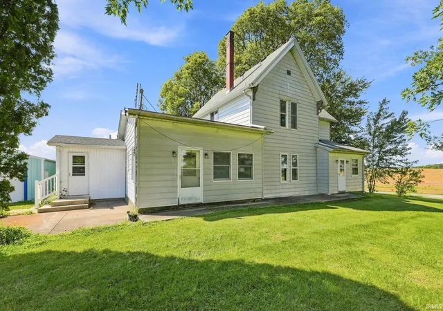 Photo 3 of Sale Pending at 4890 E 300 South, Columbia City, IN 46725 | MLS# 202635797 | Listing updated on 2026-09-04