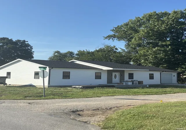 Photo 1 of Manufactured home for sale at 324 S 12th Street, Vincennes, IN 47591 | MLS# 202635802 | Listing updated on 2026-09-21