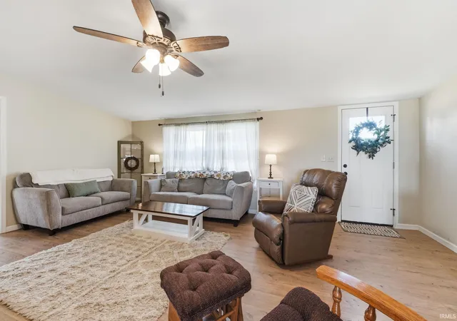 Photo 2 of Manufactured home for sale at 11946 US 6 Hwy, Syracuse, IN 46567 | MLS# 202635810 | Listing updated on 2026-09-16