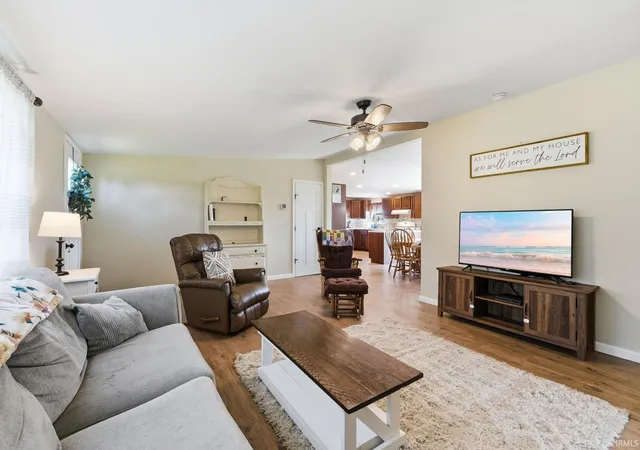Photo 4 of Manufactured home for sale at 11946 US 6 Hwy, Syracuse, IN 46567 | MLS# 202635810 | Listing updated on 2026-09-16
