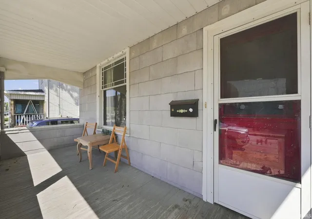 Photo 2 of Sale Pending at 212 E 6th Street, Auburn, IN 46706 | MLS# 202635812 | Listing updated on 2026-09-01