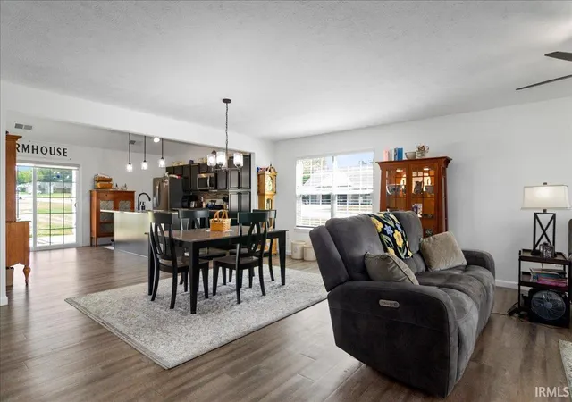 Photo 2 of Manufactured home for sale at 654 S Cathy Dr, Princeton, IN 47670 | MLS# 202635827 | Listing updated on 2026-08-31