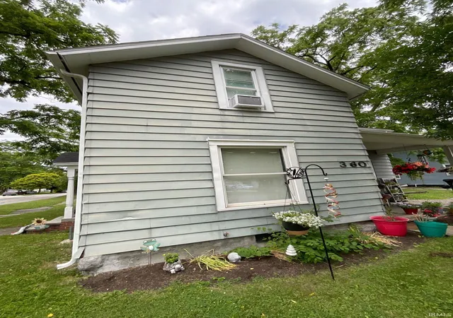 Manufactured home for sale at 360 W 9th Street, Auburn, IN 46706 | MLS# 202635828