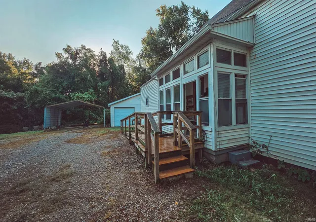 Photo 2 of Manufactured home for sale at 4001 Kratzville Rd, Evansville, IN 47710 | MLS# 202635830 | Listing updated on 2026-09-09