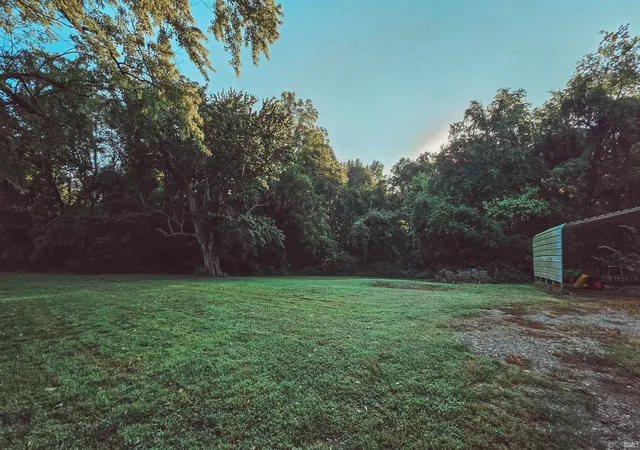 Photo 29 of Manufactured home for sale at 4001 Kratzville Rd, Evansville, IN 47710 | MLS# 202635830 | Listing updated on 2026-08-31