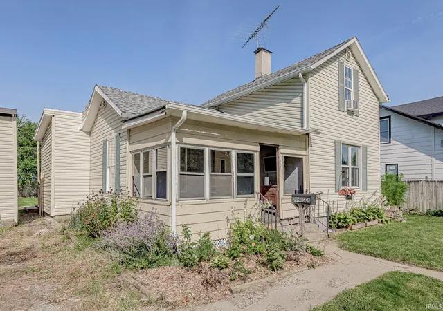 Photo 3 of Sale Pending at 365 N Line St, Columbia City, IN 46725 | MLS# 202635833 | Listing updated on 2026-09-13